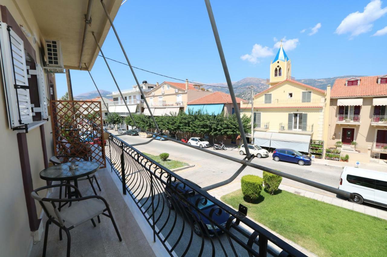 Molly Apartments Argostolion Exterior foto